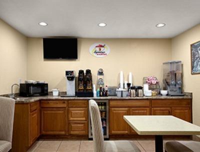 Super 8 By Wyndham Canon City Exterior foto
